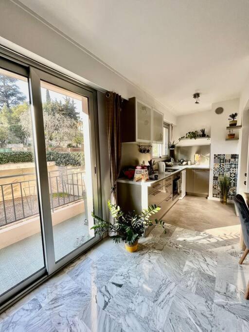 Apartmán Beau 2 Pieces,Terrasse, Parking Menton Centre Exteriér fotografie