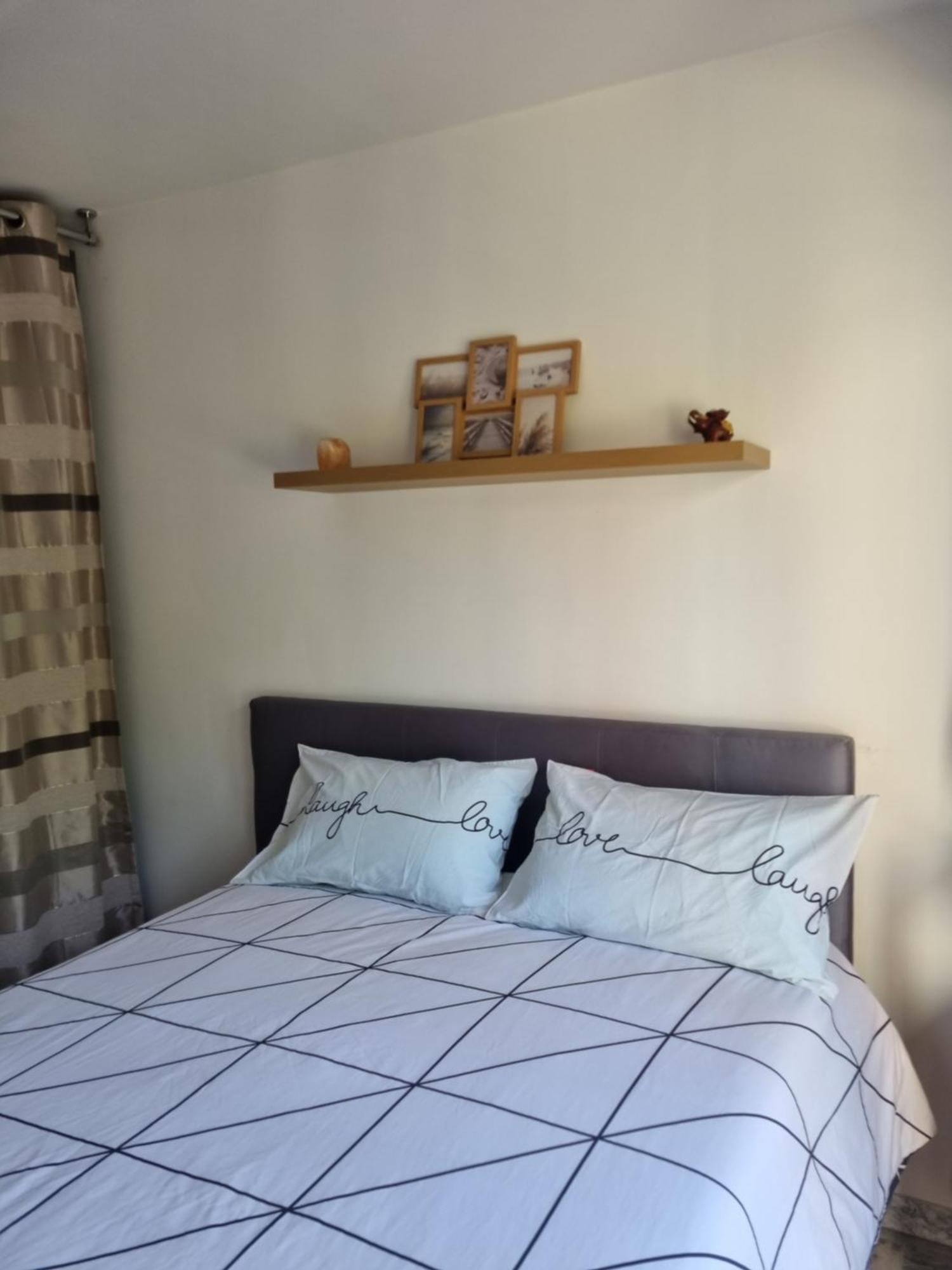 Apartmán Beau 2 Pieces,Terrasse, Parking Menton Centre Pokoj fotografie